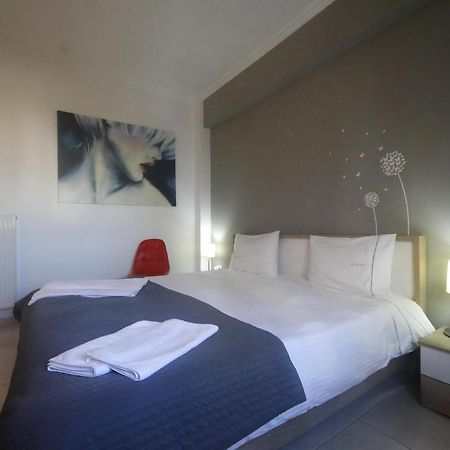 Metaxourghio Boutique Apartment Athen Exterior foto